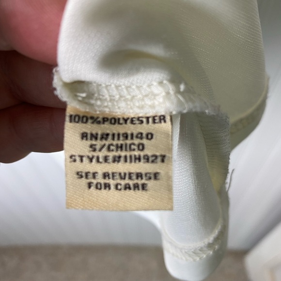 Double Zero Ivory Dress Keyhole Beading Front - Picture 6 of 10